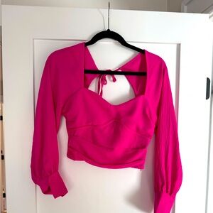 Cute hot pink cropped long sleeve top